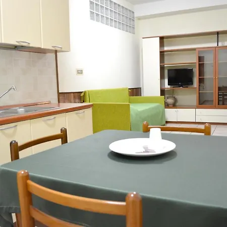 Comfortable In - 34 M² With Parking *