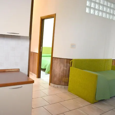 Comfortable In - 34 M² With Parking Reggio Calabria