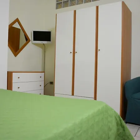 Comfortable In - 34 M² With Parking Reggio di Calabria