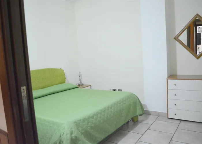 Comfortable In - 34 M² With Parking Reggio di Calabria