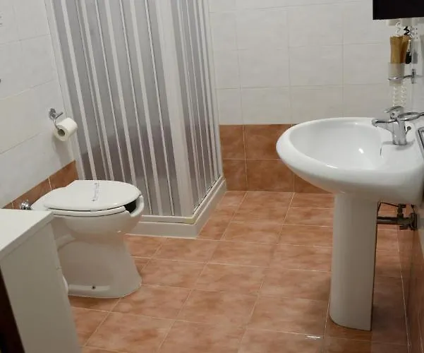 Comfortable In - 34 M² With Parking