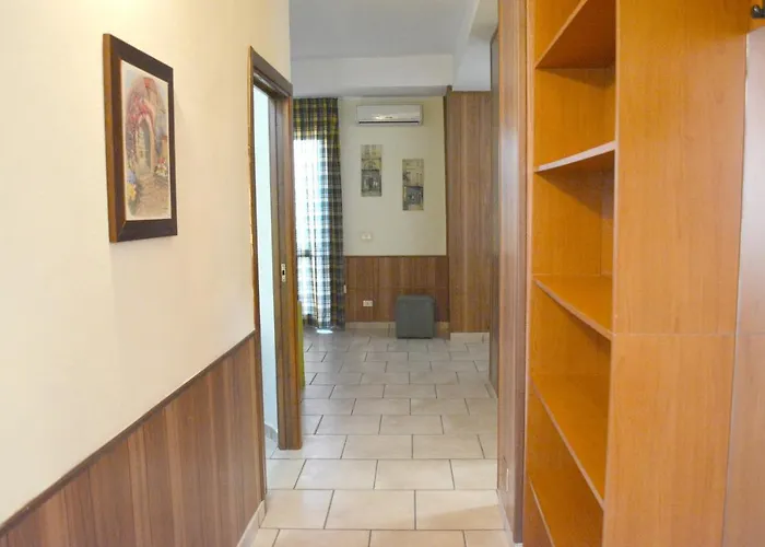 Comfortable In - 34 M² With Parking