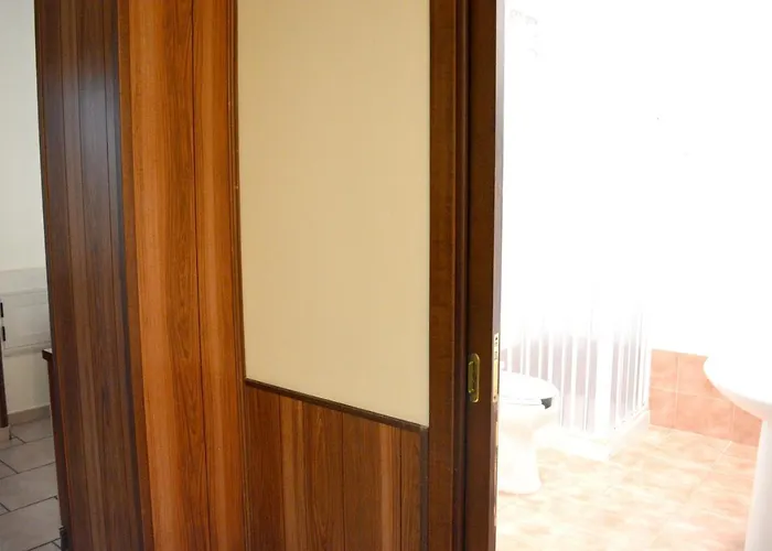 Comfortable In - 34 M² With Parking